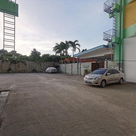Metro Park Hotel - Cebu City Экстерьер фото