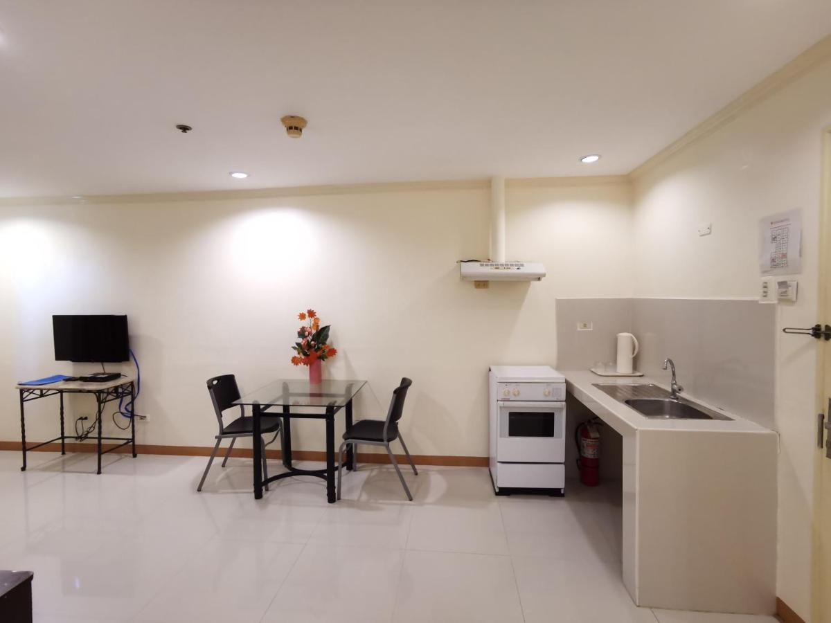 Metro Park Hotel - Cebu City Экстерьер фото