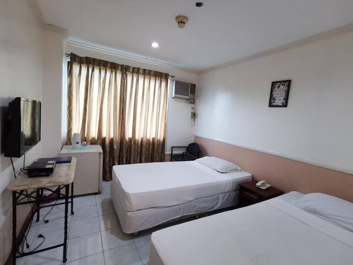 Metro Park Hotel - Cebu City Экстерьер фото