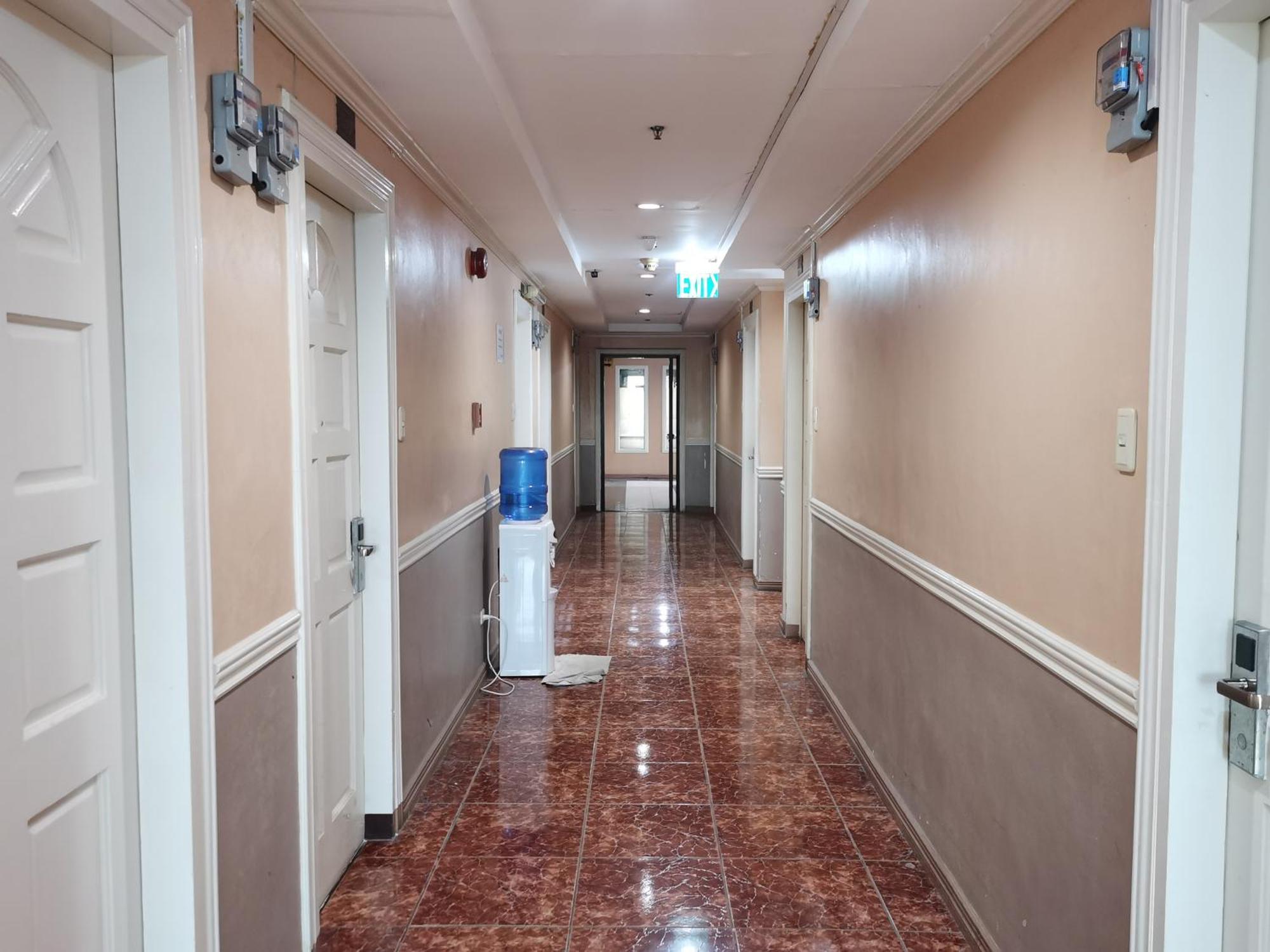 Metro Park Hotel - Cebu City Экстерьер фото