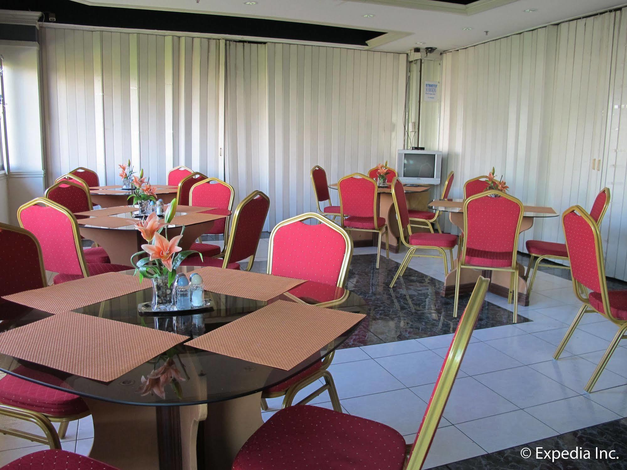 Metro Park Hotel - Cebu City Экстерьер фото